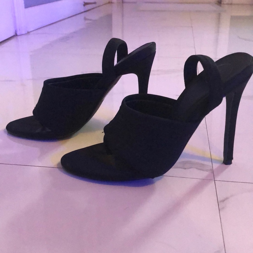 Black heels